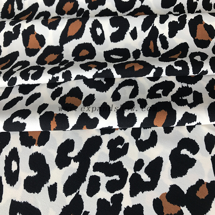 Rhombus printed fabric 
