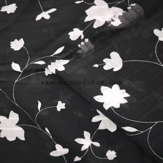 Fancy women dresses fabric polyester high quality chiffon crinkle stripe printed 